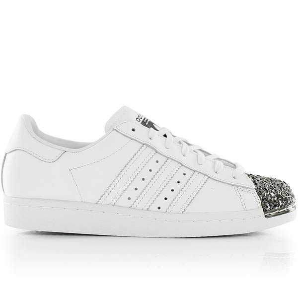 superstar 80s metal Blanche