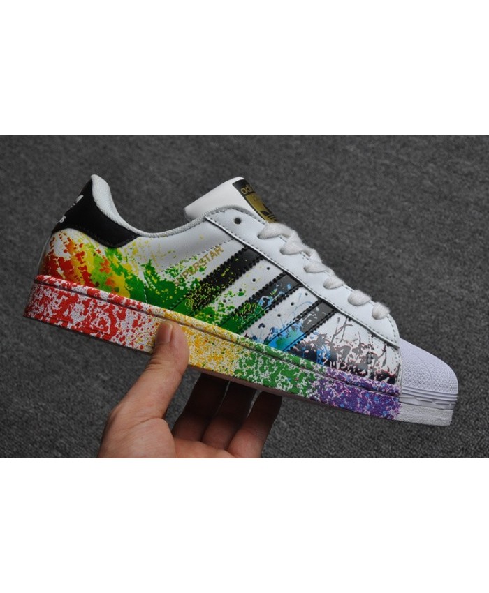 chaussure adidas tache de peinture