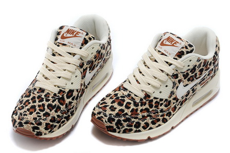 basket leopard nike