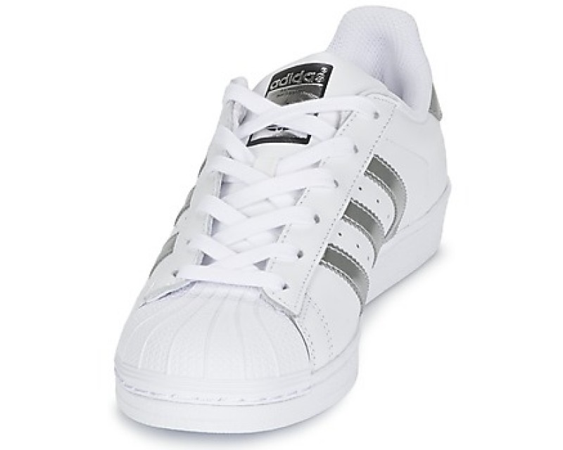 chaussure adidas pas cher femme